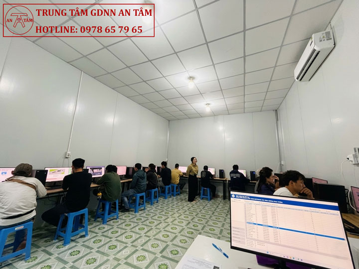 phòng thi tốt nghiệp phòng thi tốt nghiệp