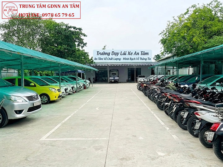 truong-day-lai-xe-an-tam-324 trường dạy lái xe an tâm